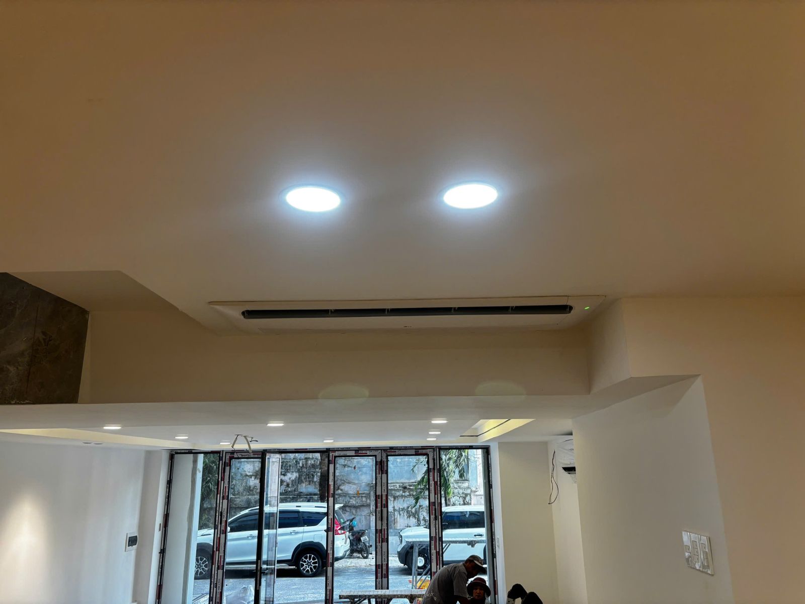 đơn vị lắp máy lạnh âm trần uy tín